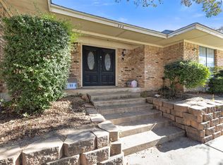 320 S Irving Heights Dr, Irving, TX 75060