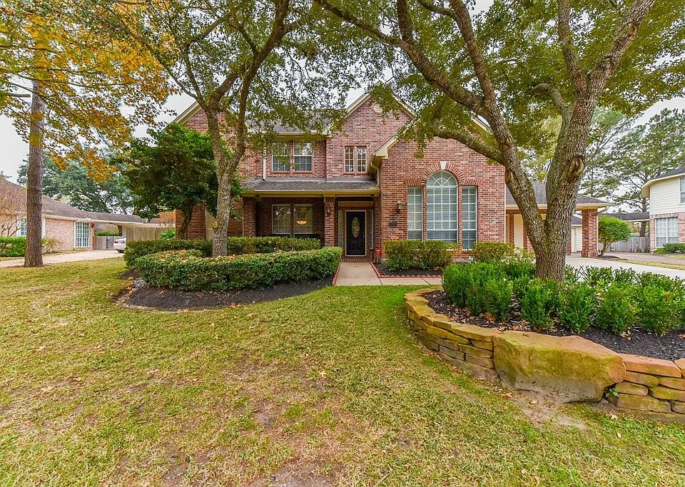 1st image of 15906 El Dorado Oaks Dr