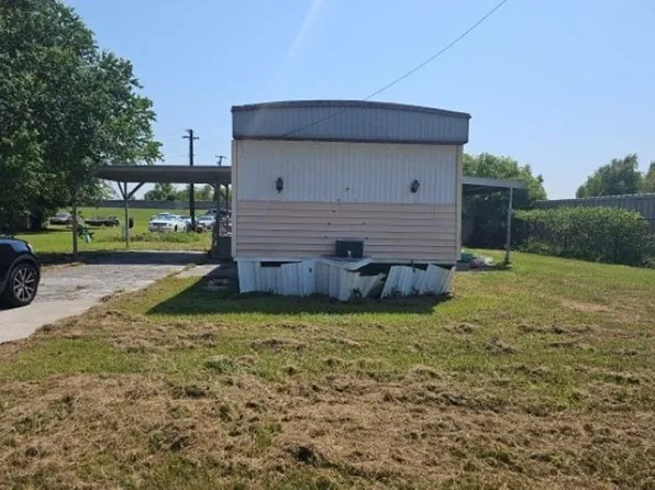 2280 River Rd, Berwick, LA 70342