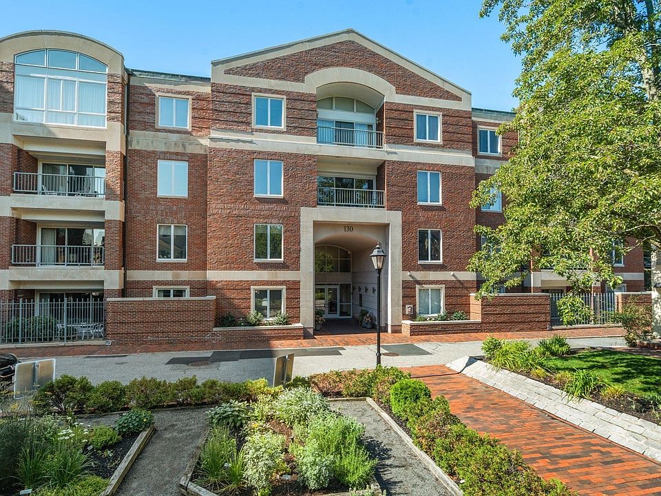 1st image of 130 Mount Auburn St APT 406