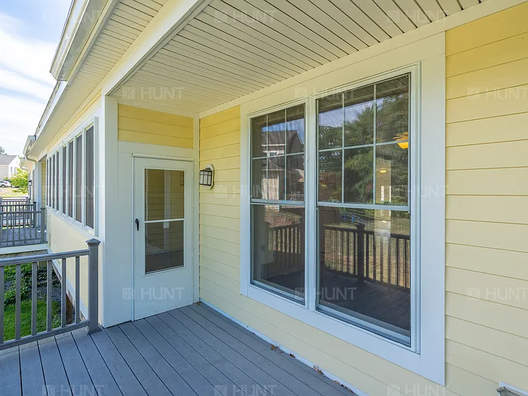 Hanscom Family Housing — Photo 43