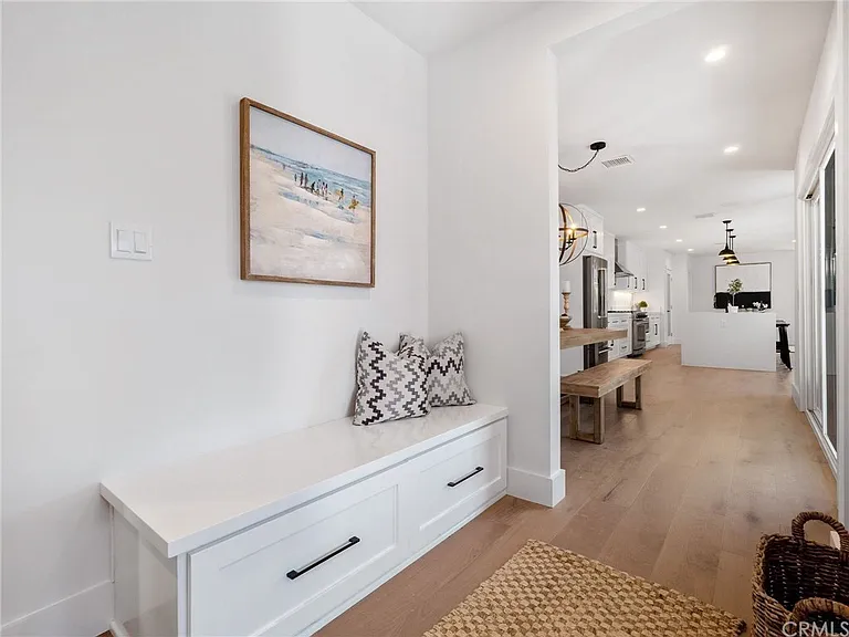 1640 Beech Ave — Photo 12