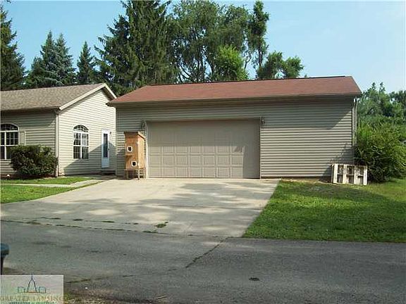 2nd image of 5757 Lindburg Dr