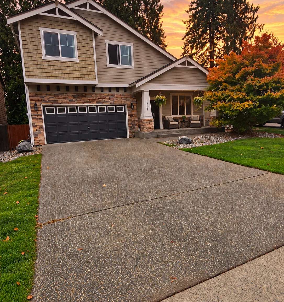 5 bed, 2922 sqft, $3,995 — Photo 1
