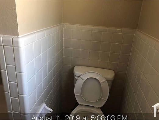 5th image of 4913 South Dr
