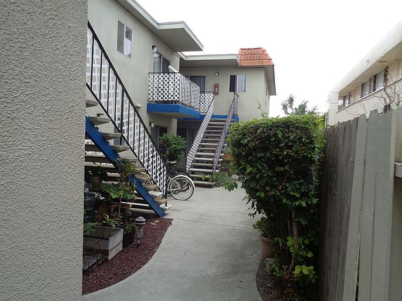 3rd image of 4861 Del Monte Ave APT 08