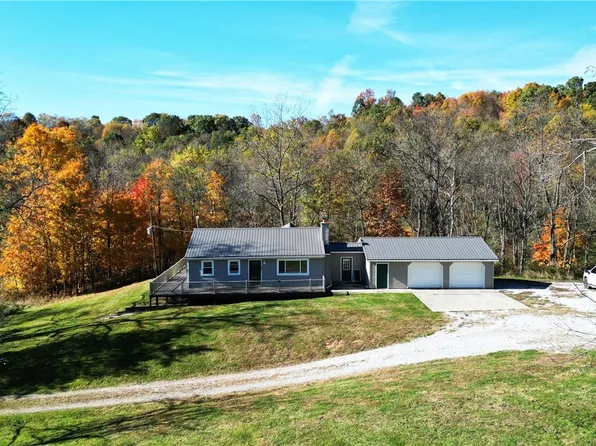 5251 Sugar Grove Rd, Cambridge, OH 43725