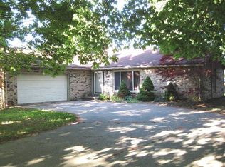 610 Kieffer Ave, Mount Carmel, IL 62863