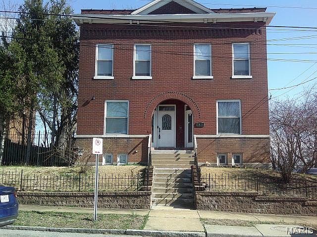 1st image of 3878 Marine Ave