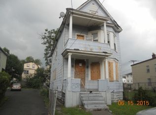 556 Court St, Elizabeth, NJ 07206