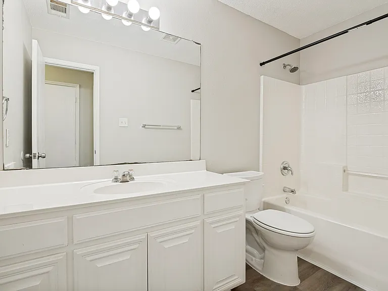 1715 Treasure Cay Dr — Photo 23