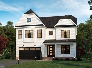 2639 N Rockingham St, Arlington, VA 22207