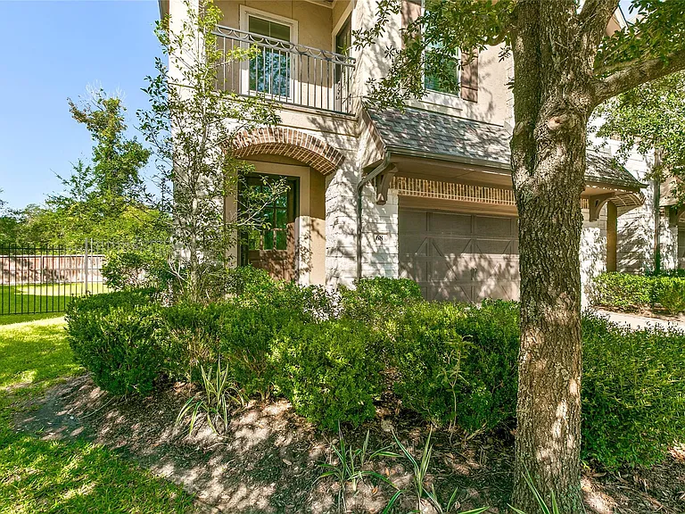 68 Daffodil Meadow Pl — Photo 34