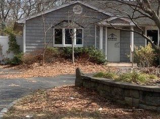 137 Oxhead Rd, Centereach, NY 11720