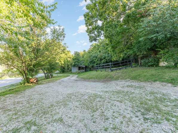 7445 River Rd, Hebron, KY 41048