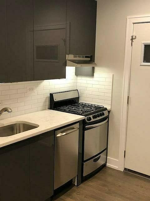 1st image of 642 W Arlington Pl #1F