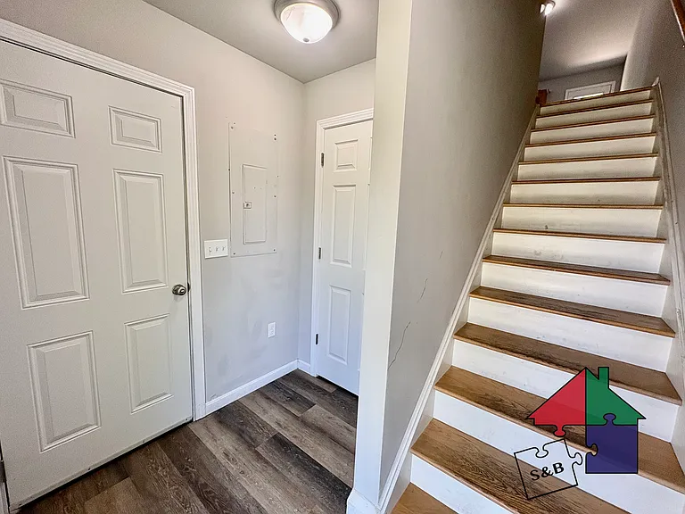 57 Green St #201 — Photo 4