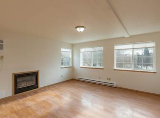 2555 E Upriver Dr #A, Spokane, WA 99207