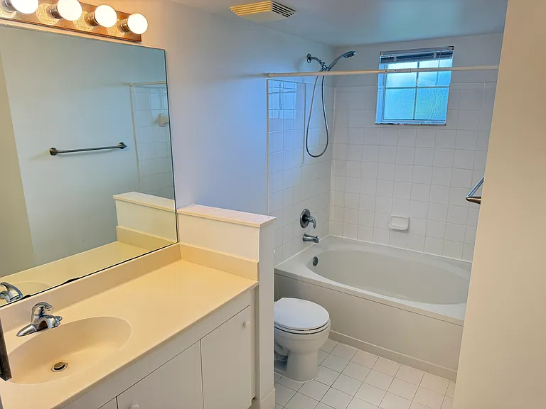 1407 Tuscany Way #Penthouse 1407 — Photo 7