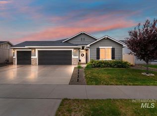 1988 W Wood Chip Dr, Meridian, ID 83642