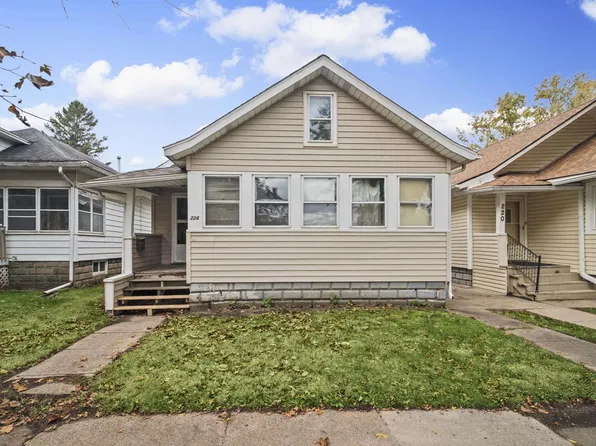 224 Western Ave, Waterloo, IA 50701