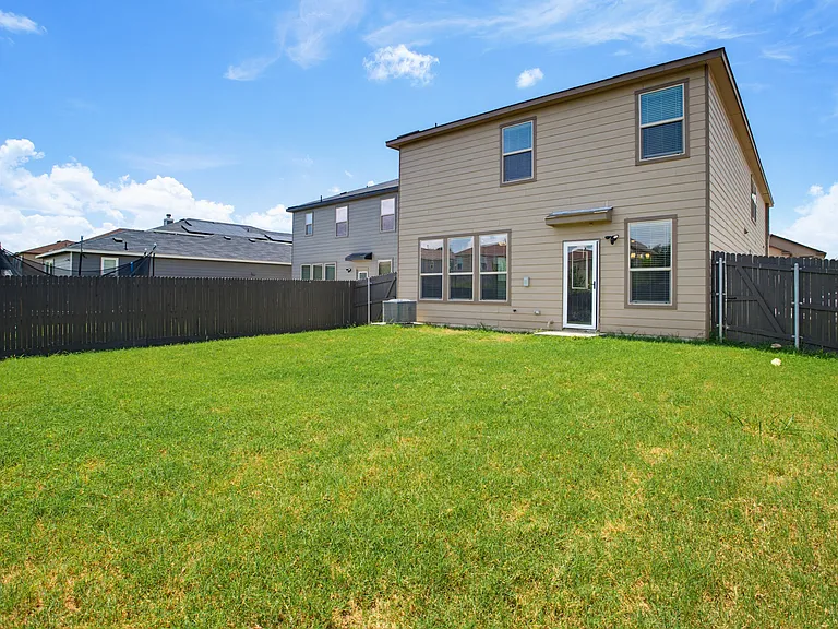 3139 Old Almonte Dr — Photo 29