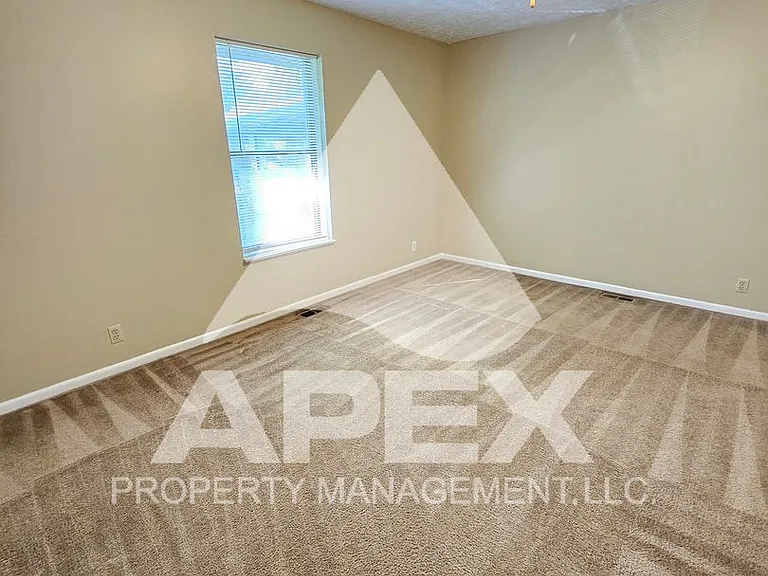 1331 Francis Station Dr — Photo 16