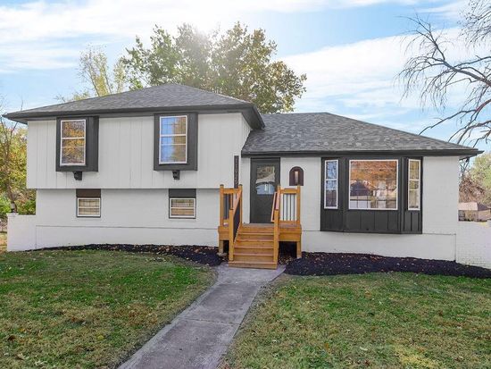 11925 Sycamore Ave, Grandview, MO 64030