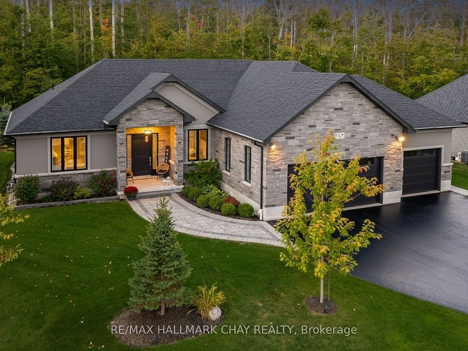 1st image of 8 Byers St