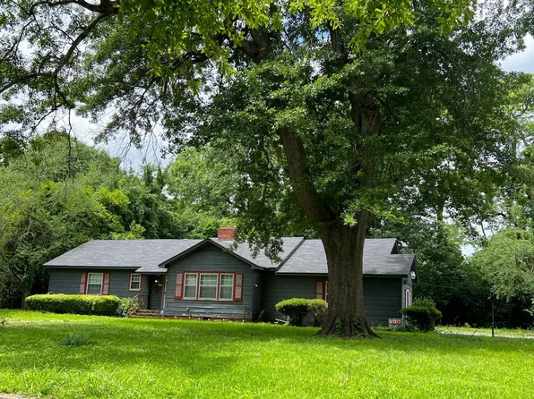 1247 Kirk Cir, Greenville, MS 38701