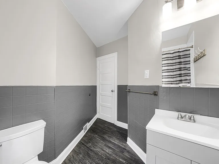 36 Callodine Ave #1 — Photo 21