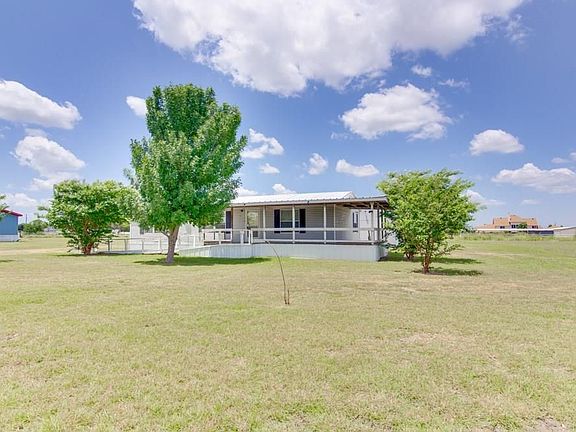 2nd image of 3339 Shady Creek Cir