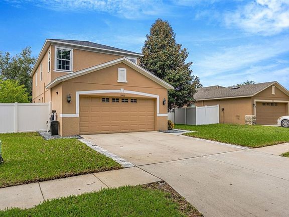 3rd image of 15700 Greyrock Dr