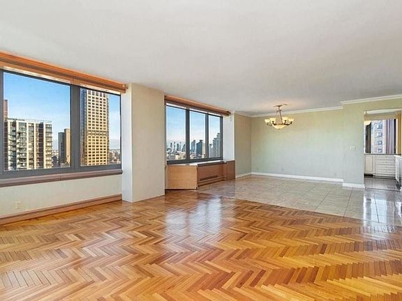 3rd image of 1632 2nd Ave #2704