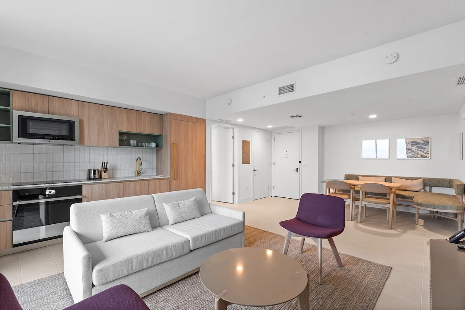 2 bed, 2.0 bath, $6,441 — Photo 2