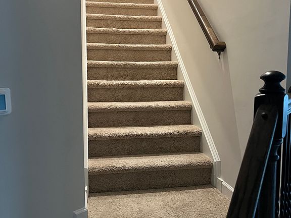 5th image of 1218 Evelynnview Ln