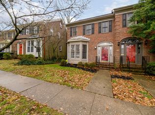 1130 Providence Ln, Lexington, KY 40502