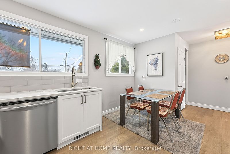 Ottawa House for rent - 4 Bedrooms — photo 8