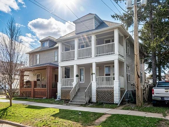 4th image of 3136 9th St #1