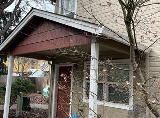 1189 Progress Dr APT B, Medford, OR 97504