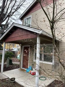 1189 Progress Dr APT B, Medford, OR, 97504