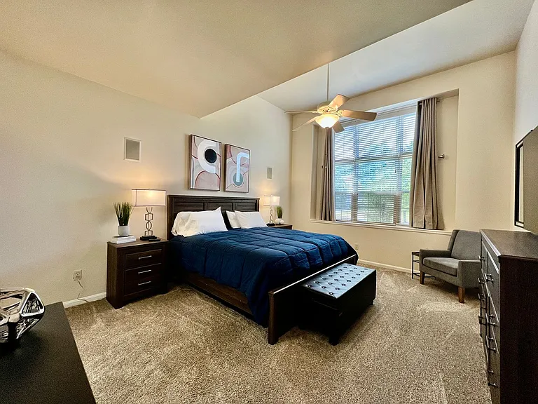 6608 Rosemont Ln — Photo 48