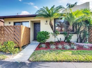 541 Banks Rd, Margate, FL 33063