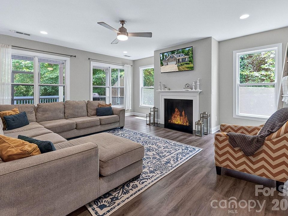 1st image of 172 Butler Dr