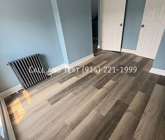 217 S 10th Ave — Photo 2