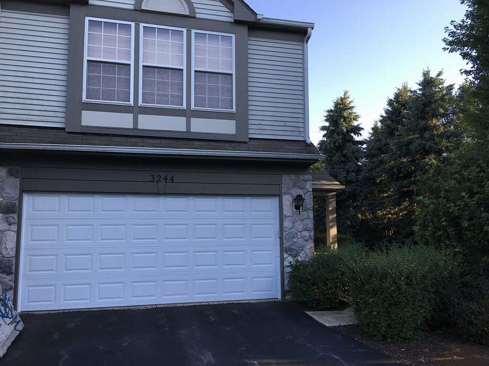 1st image of 3244 Bromley Ln