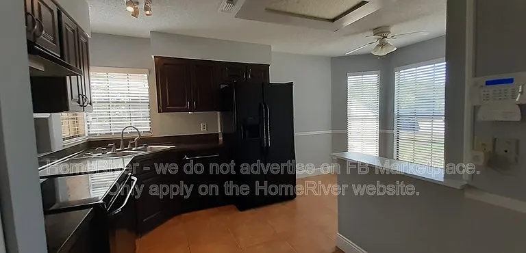 9561 Sundance Ct — Photo 5