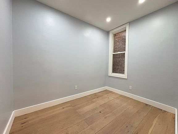 3rd image of 182 Ocean Ave APT 2
