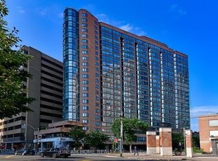 1055 Bay St #1204, Toronto, ON M5S3A3