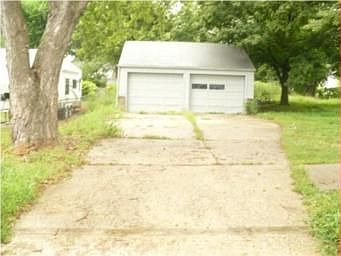 2nd image of 7220 Riverview Ave